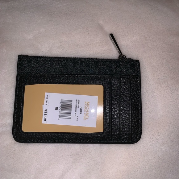 SOLD NWT Michael Kors Coin Pouch w/ ID - Picture 2 of 3